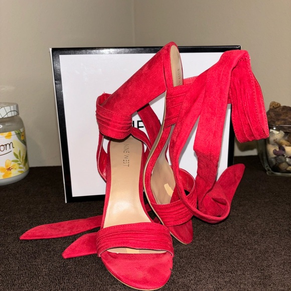 Sexy red sandals with tie; sleek & sassy; cute & comfortable. - Picture 9 of 14